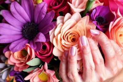 Un arreglo floral expresaba gratitud serena