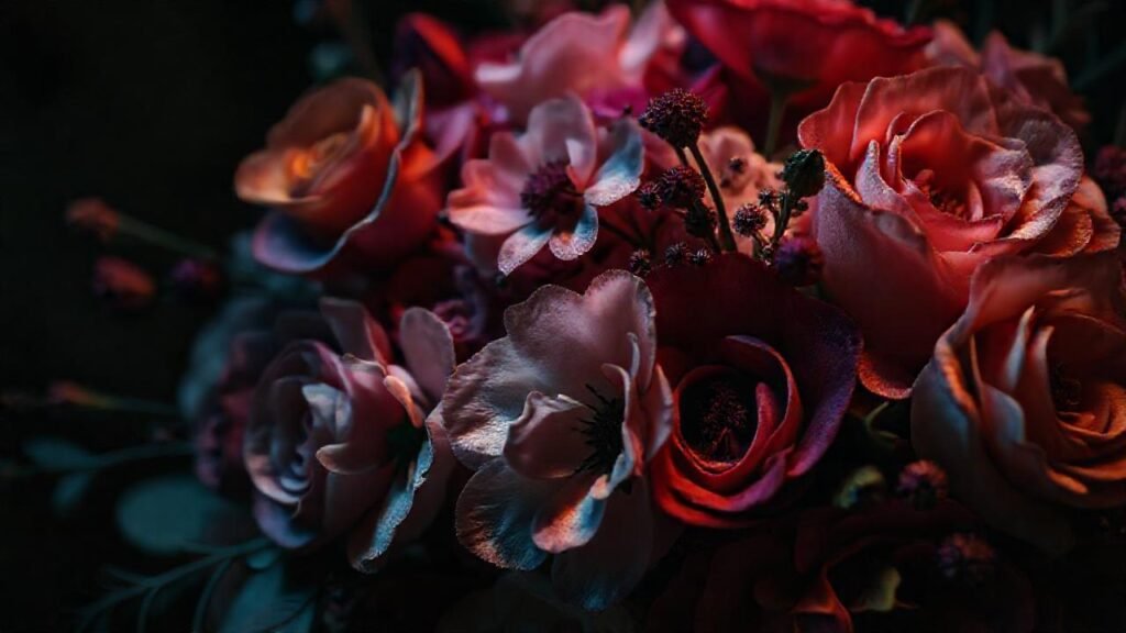 Un arreglo floral artístico y dramático